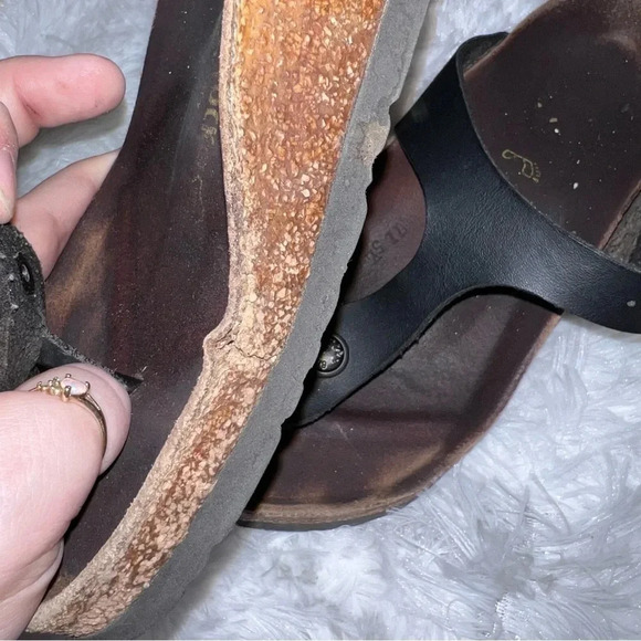 Birkenstock Black Thong Flip Style Sandals Size 39 Black Cork Slip ons - Picture 3 of 6